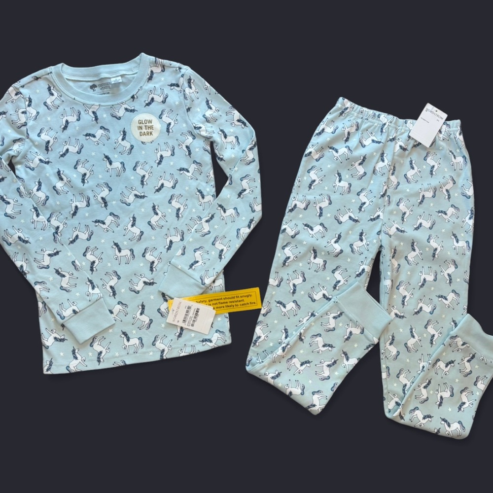 Tucker + Tate Light Blue Glow-in-the-Dark Unicorn Pajama Set